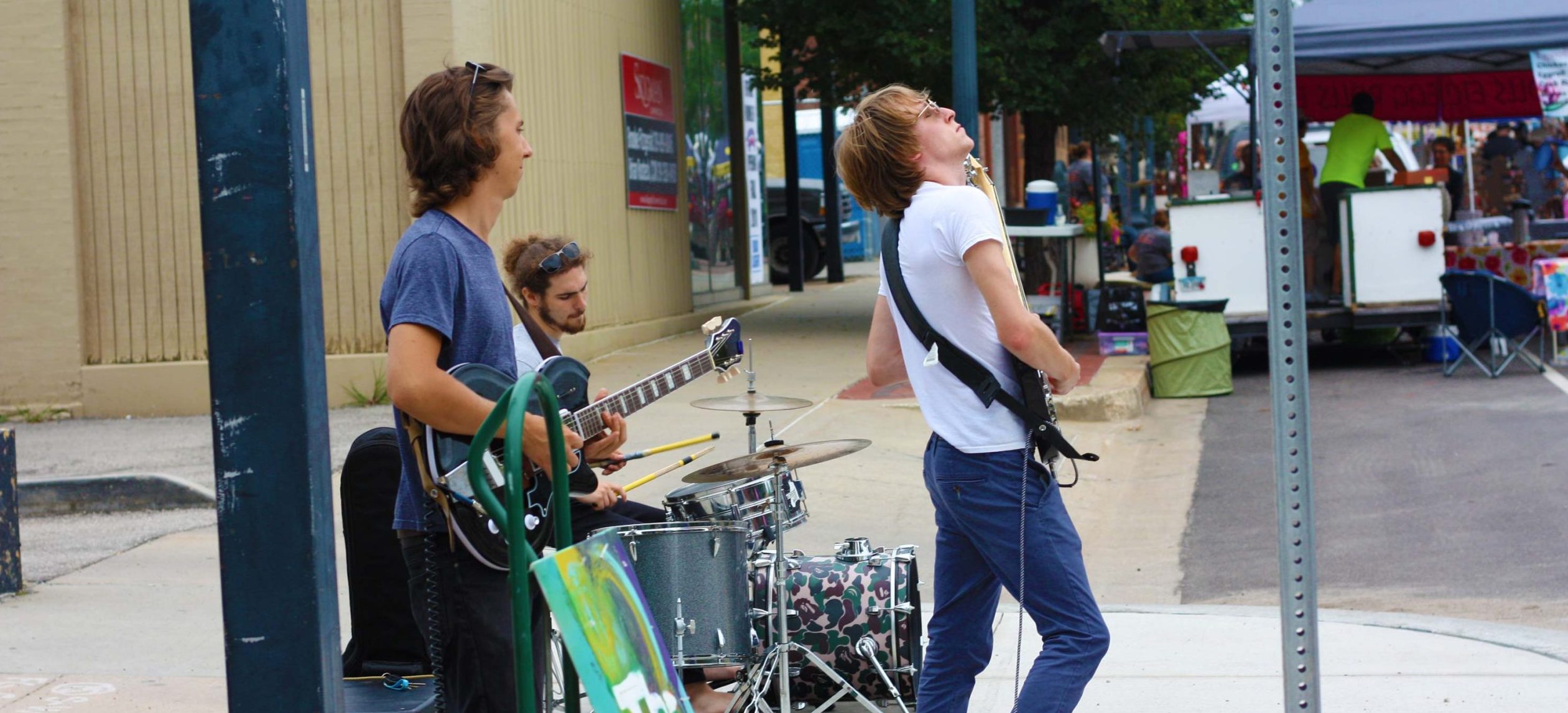 Cedar Rapids Downtown Farmers Market Entertainment