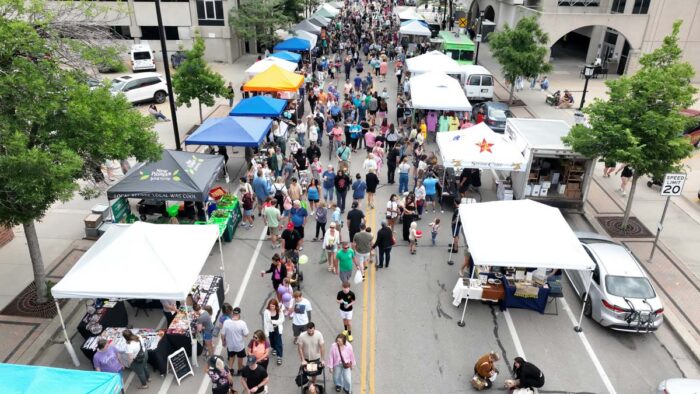 Cedar Rapids Downtown Farmers Market